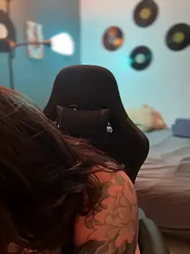Stripchat Free Porn Cam of miacanela_xo