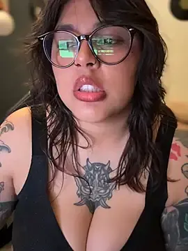 Stripchat Live Porn of miacanela_xo