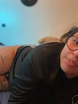 Stripchat Live Sex of miacanela_xo