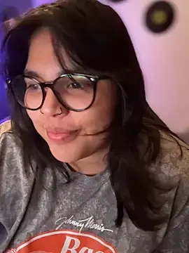 Stripchat Free Live Porn of miacanela_xo
