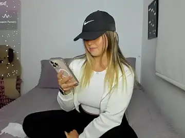 Stripchat Free Live Porn of sophie_morenoo