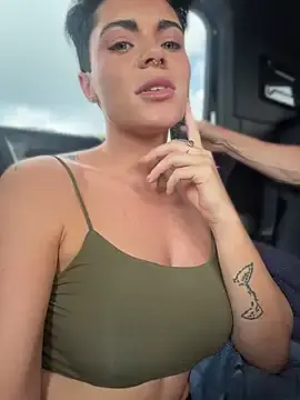 Stripchat Free Porn Cam of LukeLouHarvey