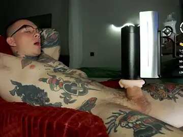 Stripchat Sex Chat of Tommy_cat