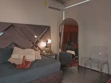 Stripchat Live Sex Cam of KateOwens