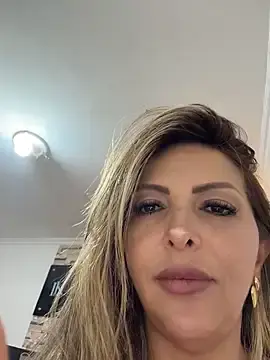 Stripchat Free Porn Cam of _Abril-Office1