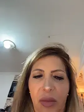 Stripchat Watch Live Sex Cams of _Abril-Office1