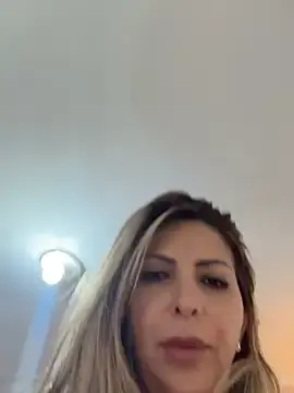 Stripchat Best live sex cam show of _Abril-Office1