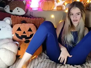 Stripchat Free Live Porn of nicollewetpussy