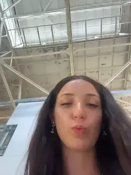 Stripchat Free Live Porn of DollyTall