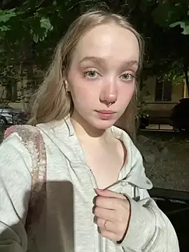 Stripchat Free Live Porn of bambi_lu