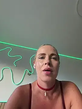 Stripchat Private Sex Chat of streetdoll
