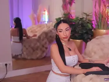 Stripchat Watch Live Sex Cams of Anais_Bloom