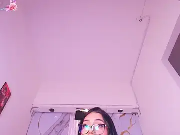 Stripchat Watch Live Sex Cams of Mhiaa_Sweet