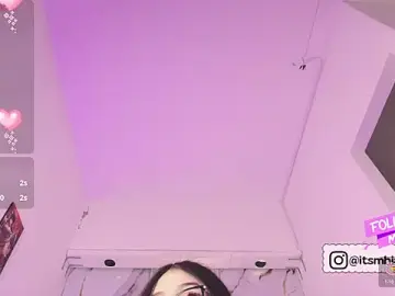 Stripchat Free Porn Cam of Mhiaa_Sweet