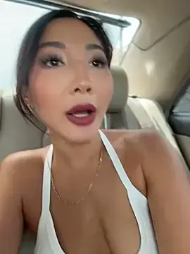 Stripchat Sex Cam of lean_lie8