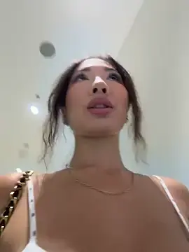 Stripchat Adult Webcam of lean_lie8