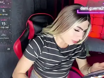 Stripchat Live Sex Cam of saskya