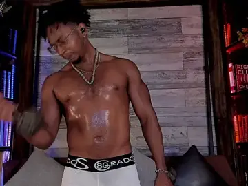 Stripchat Sex Cam of JamalMyst