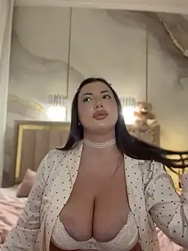 Stripchat Free Porn Cam of Miss-Tiffaa