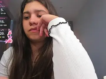 Stripchat Sex Cam of Trisha_Moore