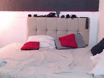 Stripchat Live Porn of anaroman01