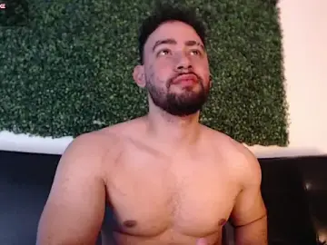 Stripchat Live Sex of sam_ford_2