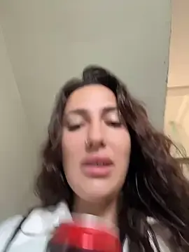 Stripchat Live Sex Cam of AleksandraRich