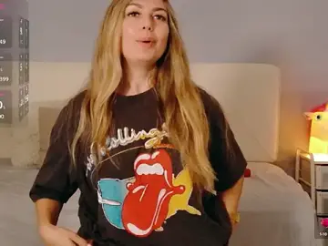 Stripchat Live Sex Cam of LindaWhite_