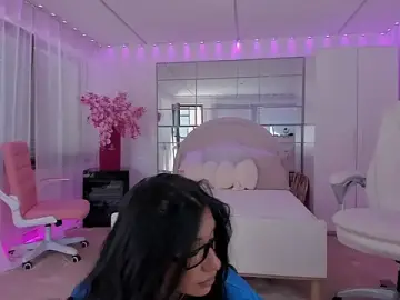 Stripchat Sex Cam of missdiamond_