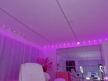 Stripchat Free Live Porn of missdiamond_