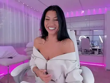 Stripchat Free Porn Cam of missdiamond_