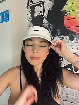 Stripchat Live Sex Cam of ArieliciousXXX