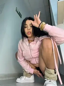 Stripchat Watch Live Sex Cams of ArieliciousXXX