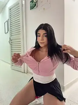 Stripchat Free Porn Cam of ArieliciousXXX