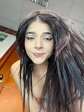 Stripchat Free Live Porn of ArieliciousXXX