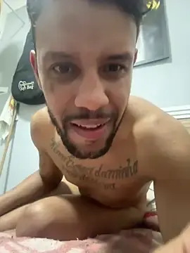 Stripchat Nude Webcam of Novinhofalcon