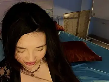 Stripchat Adult Webcam of clementinena
