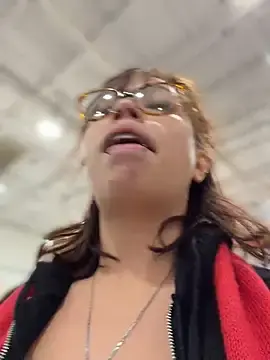 Stripchat Live Sex of moan4mona