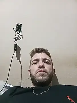 Stripchat Free Live Porn of pleujr2