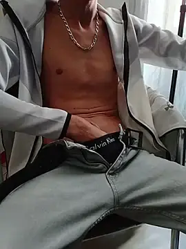 Stripchat Watch Live Sex Cams of Skinboy06