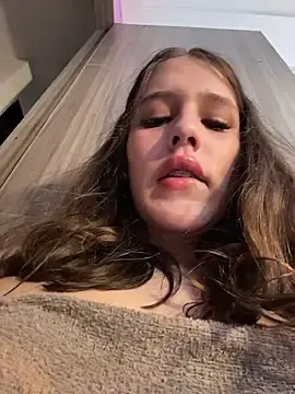 Stripchat Live Porn of ValeriaAguilar