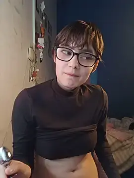 Stripchat Live Sex Cam of l0ve_l0ve