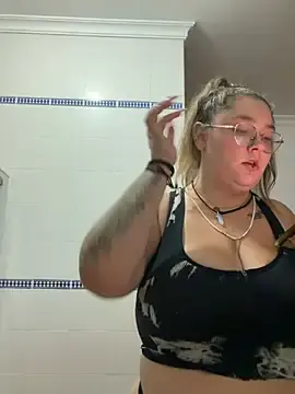 Stripchat Live Sex of _maracr19_