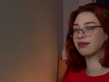 Stripchat Sex Chat of SeraphineDuskryn