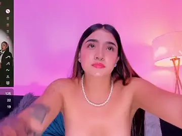 Stripchat Nude Webcam of Antonella_Grayy