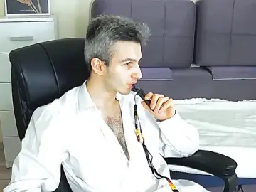 Stripchat Watch Live Sex Cams of Magic_Storms