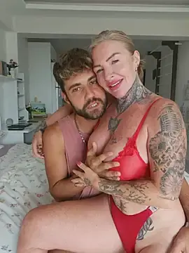 Stripchat Adult Video Chat of MommyBlairVIP