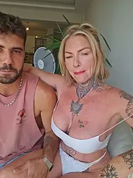 Stripchat Live Sex of MommyBlairVIP