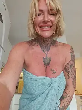 Stripchat Private Sex Chat of TravelMommyBlair