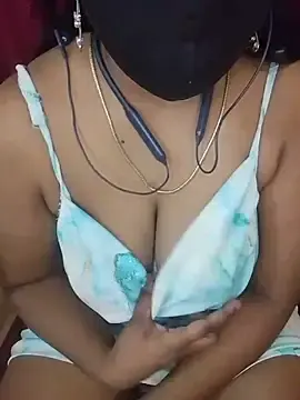 Stripchat Best Webcam of tamil_chocoqueen